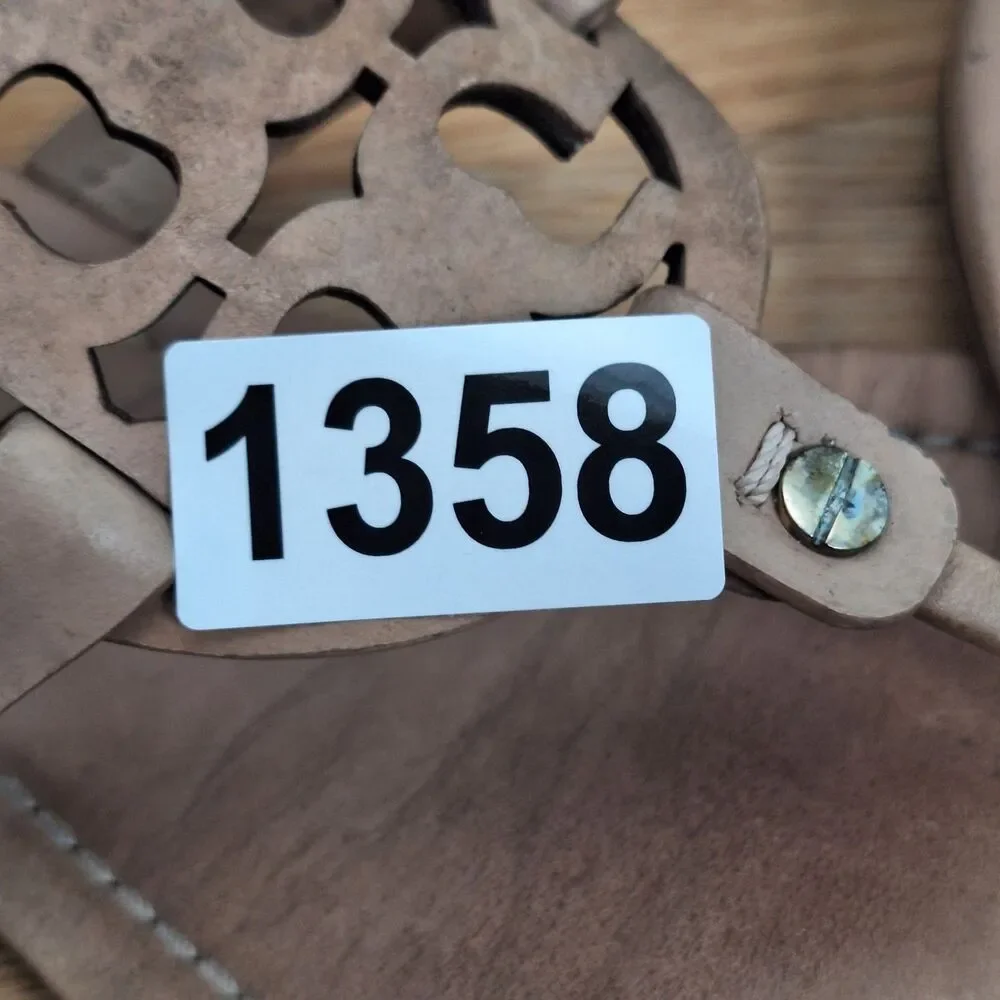 Tory Burch Miller Thong Sandals Women 10.5 Tan Beige Leather Logo Flip Flops